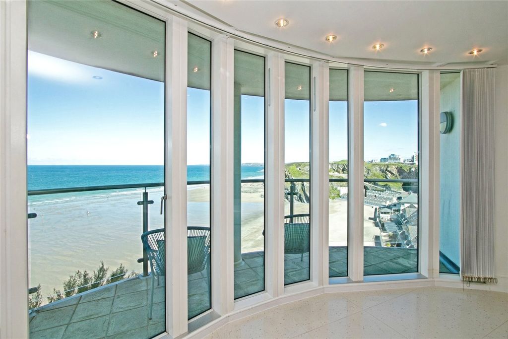 Additional image 5 of 2 bed flat for saleNarrowcliff, Newquay, Cornwall TR7
