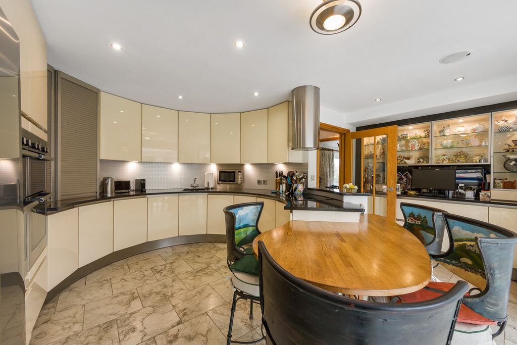 Additional image 9 of 4 bed detached house for saleBackstone Gill Lane, Wike, Leeds LS17