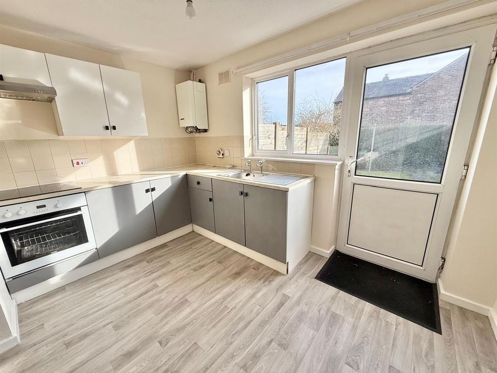 Additional image 5 of 2 bed mews for saleSlater Street, Macclesfield SK11