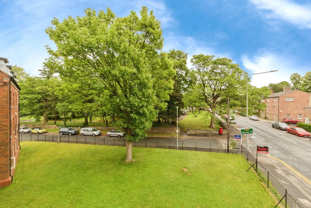 Additional image 7 of 2 bed flat for saleEastgate, Macclesfield, Cheshire SK10
