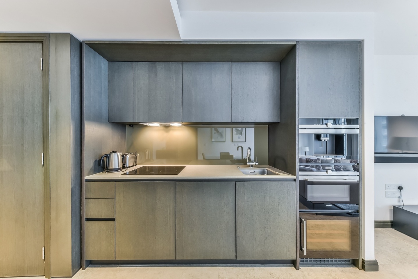 Studio Flat, Blackfriars Road, SE1, N1 7GU photo 4