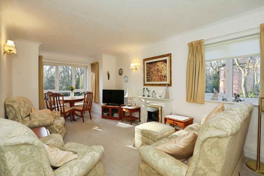 Additional image 2 of 2 bed flat for saleTabley Road, Knutsford, Cheshire WA16