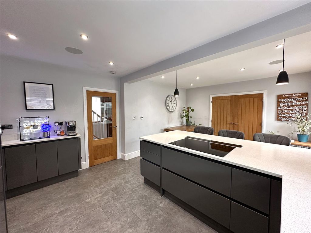 Additional image 9 of 4 bed detached house for saleBeacon Heights, Newark NG24