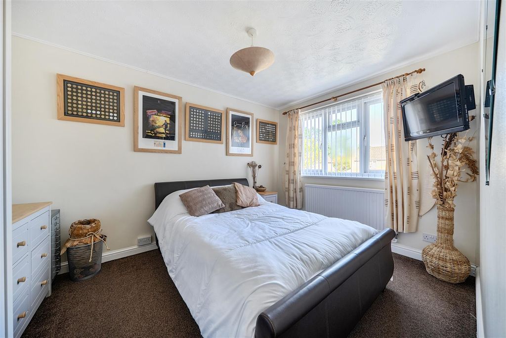 Additional image 9 of 3 bed semi-detached house for saleBeech Road, Martock TA12