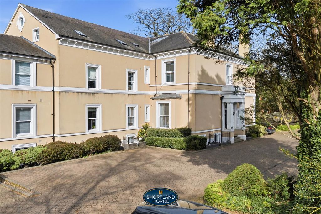 2 bed flat for saleNorthumberland Road, Leamington Spa CV32