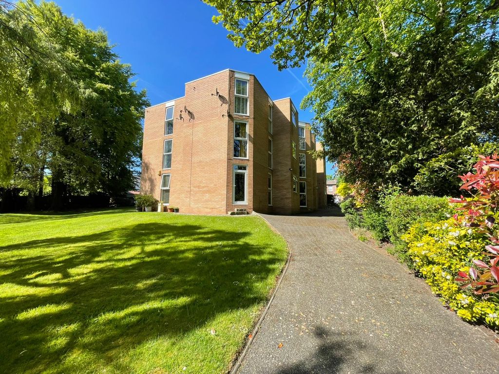 Additional image 11 of 2 bed flat for saleShrewsbury Road, Prenton CH43