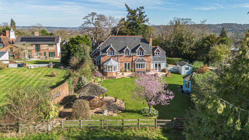 Additional image 3 of 6 bed detached house for saleHighfield Park, Marlow SL7