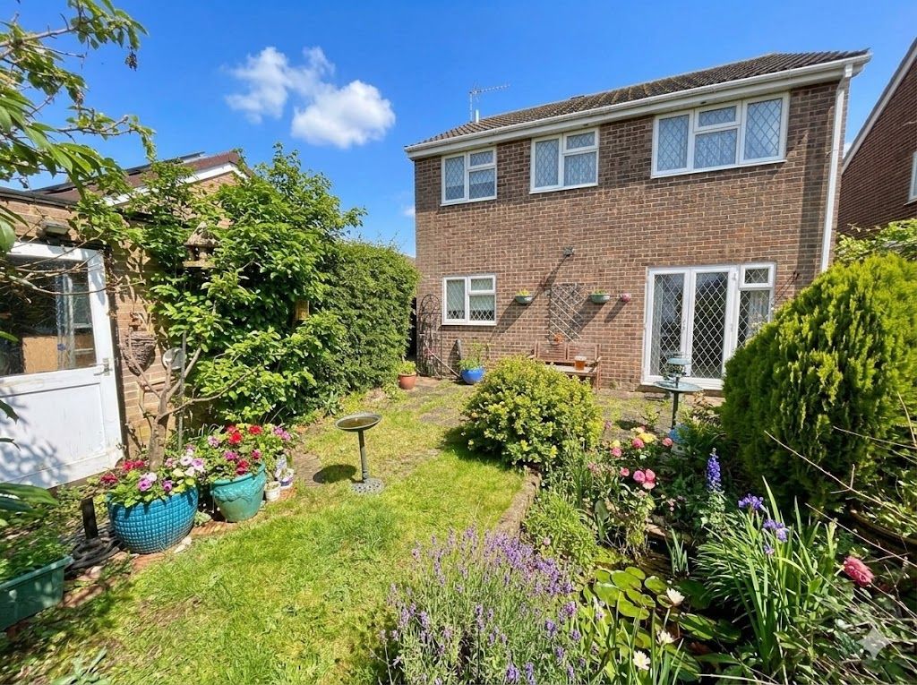 Additional image 14 of 4 bed detached house for saleThurne Close, Newport Pagnell MK16