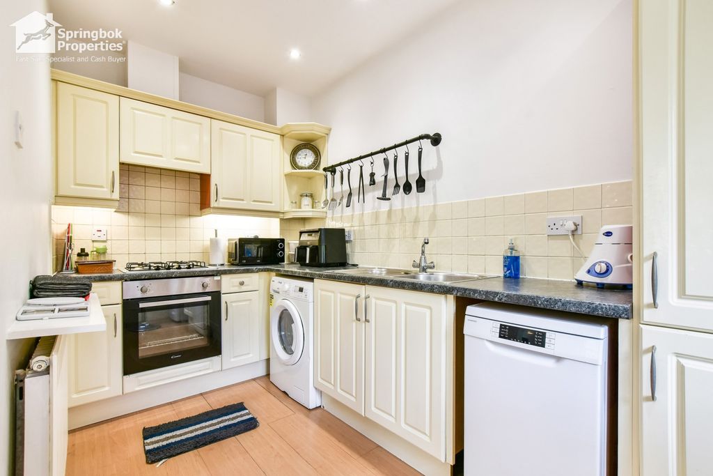 Additional image 5 of 1 bed flat for saleUpton Mount, 125 Prestbury Road, Macclesfield, Cheshire SK10
