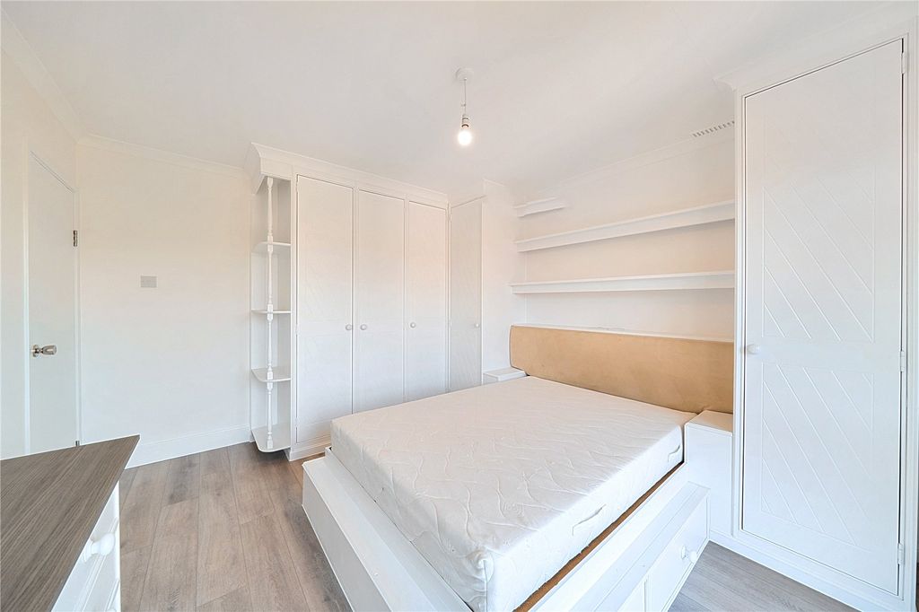Additional image 36 of 2 bed flat for saleNigel Close, Northolt UB5