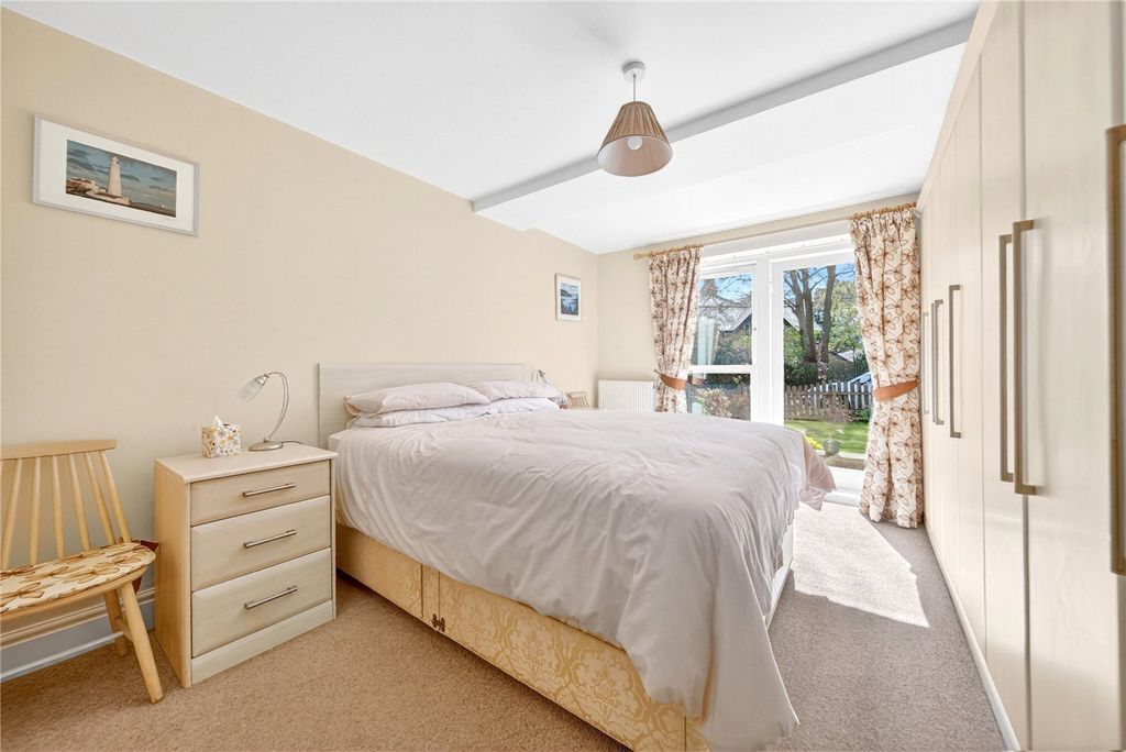 Additional image 13 of 3 bed flat for saleFlat 2, Park Crescent, Roundhay, Leeds LS8