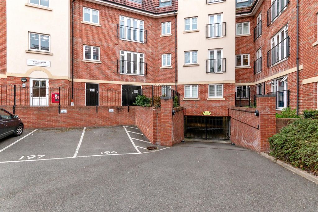 Additional image 11 of 2 bed flat for saleSchoolgate Drive, Morden SM4
