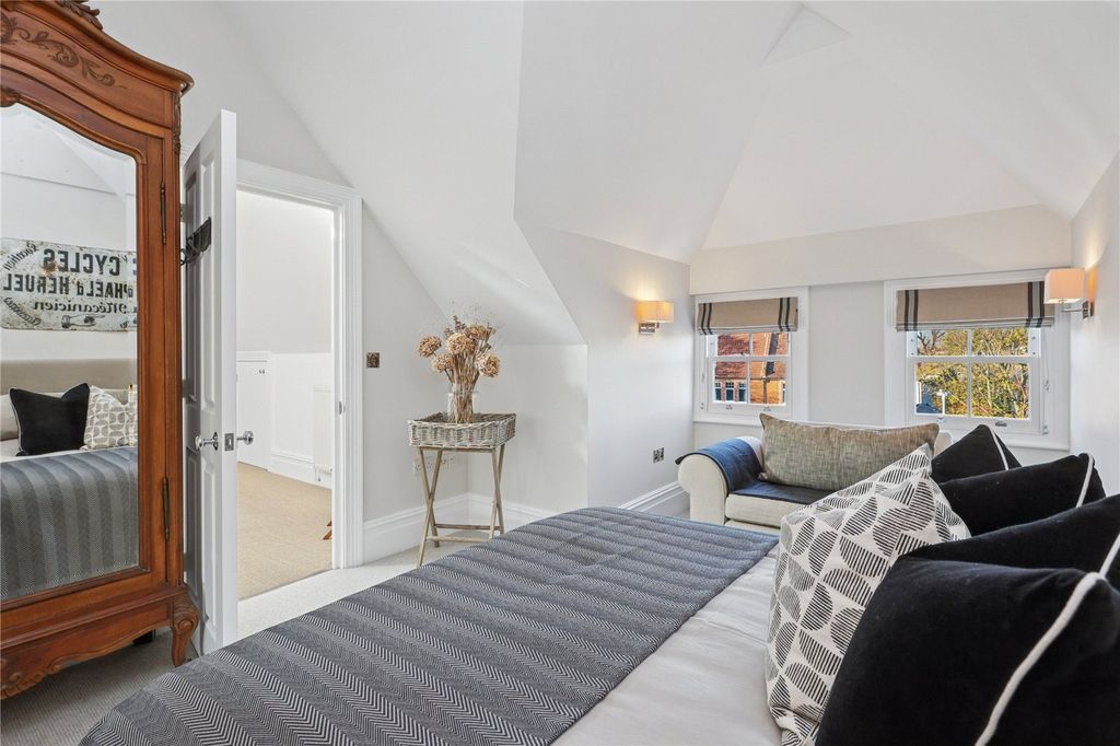 Additional image 13 of 6 bed semi-detached house for saleThetford Road, New Malden KT3