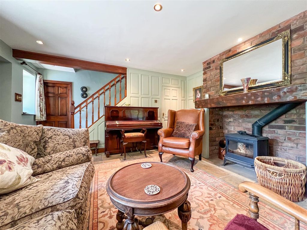 Additional image 10 of 4 bed property for saleAbbey Green Road, Leek ST13
