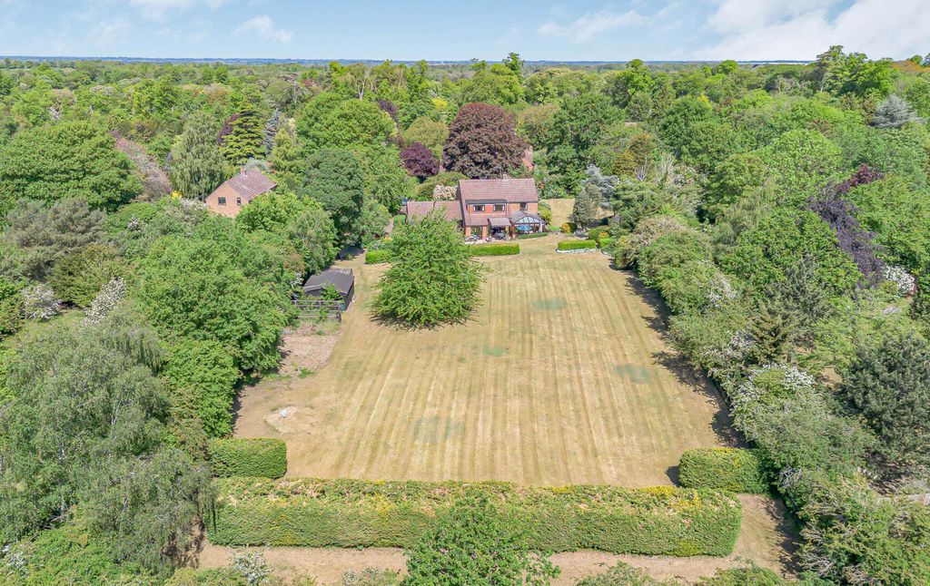 4 bed detached house for saleSaxon Close, Exning CB8