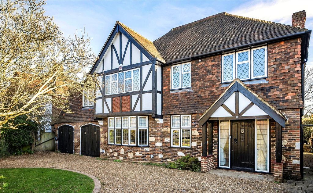 Additional image 18 of 6 bed detached house for saleSutherland Avenue, Petts Wood, Orpington BR5