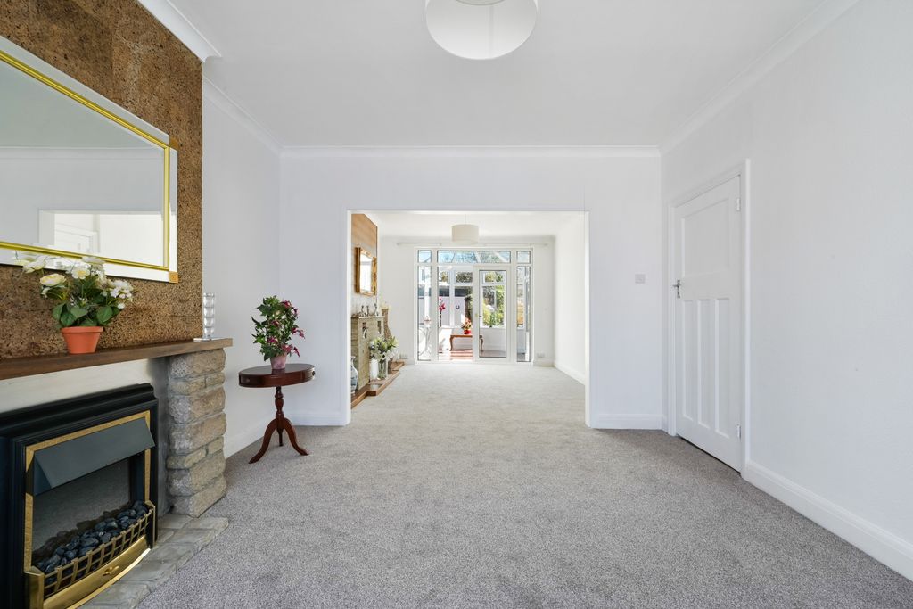 Additional image 10 of 3 bed semi-detached house for saleAshridge Way, Morden SM4