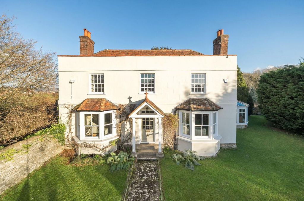 4 bed detached house for saleDean Street, East Farleigh, Maidstone ME15