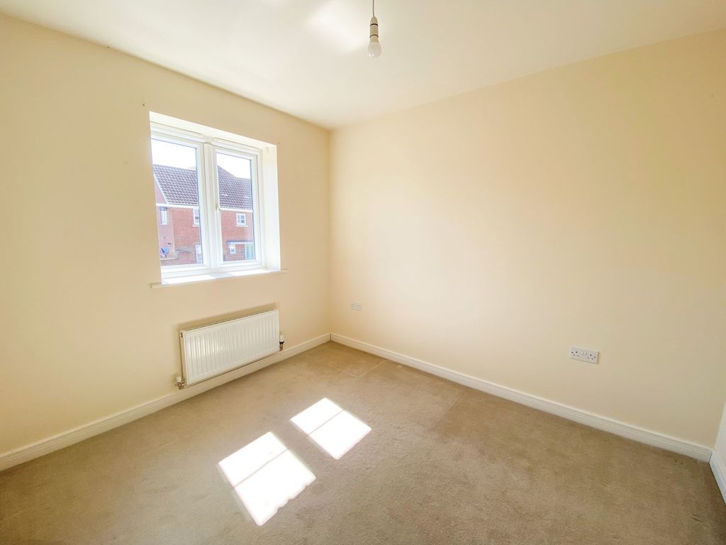 Additional image 13 of 3 bed semi-detached house for saleClover Avenue, Malton YO17