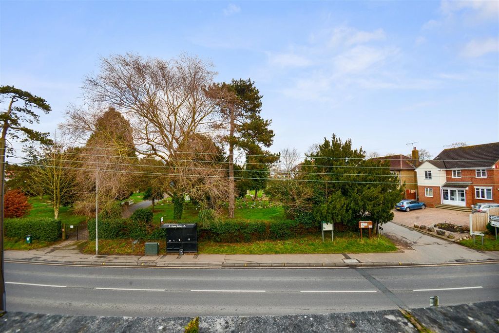 Additional image 15 of 1 bed flat for saleWeighbridge Court, 301 High Street, Chipping Ongar, Essex CM5