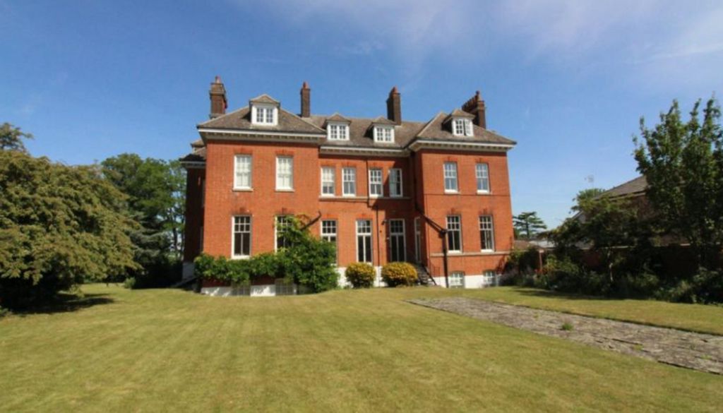 2 bed flat for saleBirdcage Walk, Newmarket CB8