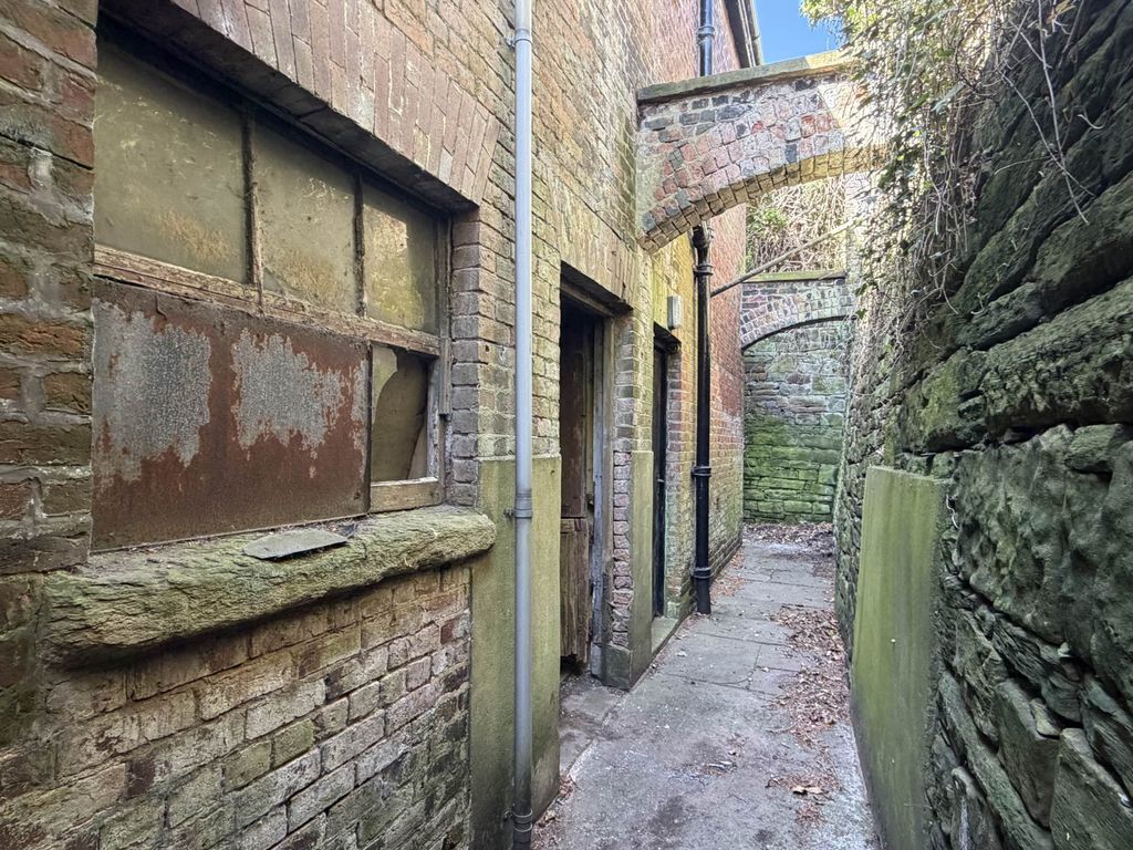 Additional image 28 of 3 bed farmhouse for saleCragg Road, Chadderton OL1
