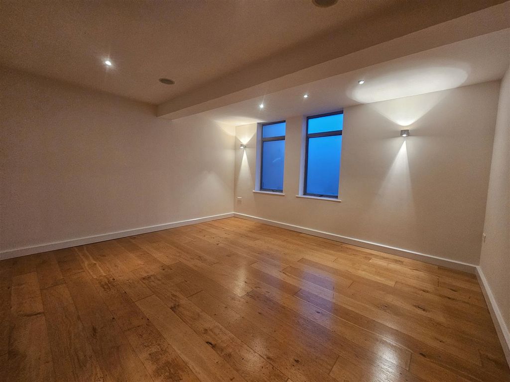 Additional image 18 of 2 bed flat for saleArtizan Road, Northampton NN1