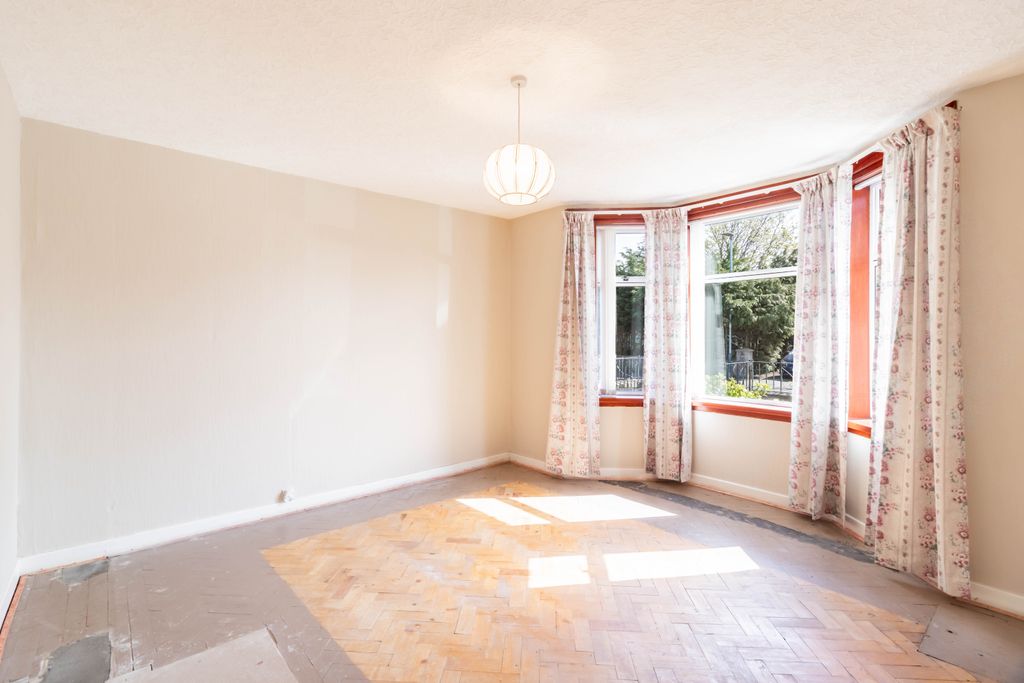 Additional image 4 of 4 bed detached house for saleCaird Avenue, Montrose DD10