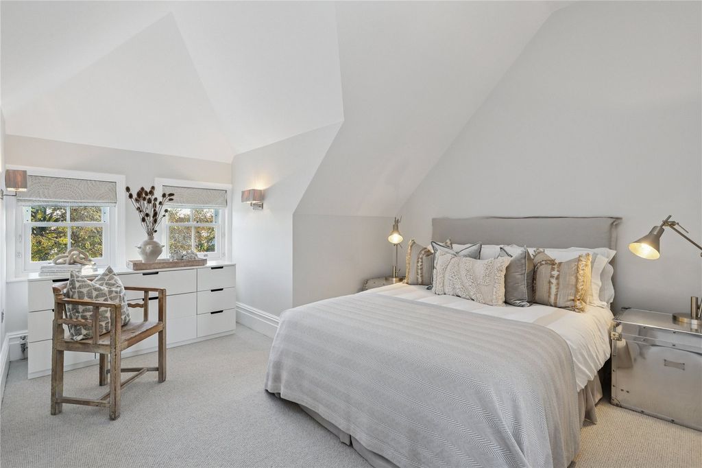 Additional image 18 of 6 bed semi-detached house for saleThetford Road, New Malden KT3