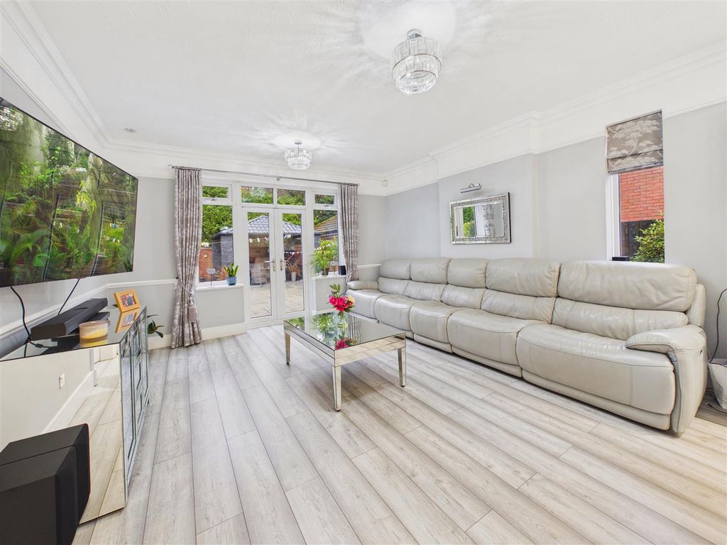Additional image 9 of 4 bed detached house for saleThe Pickerings, North Ferriby HU14