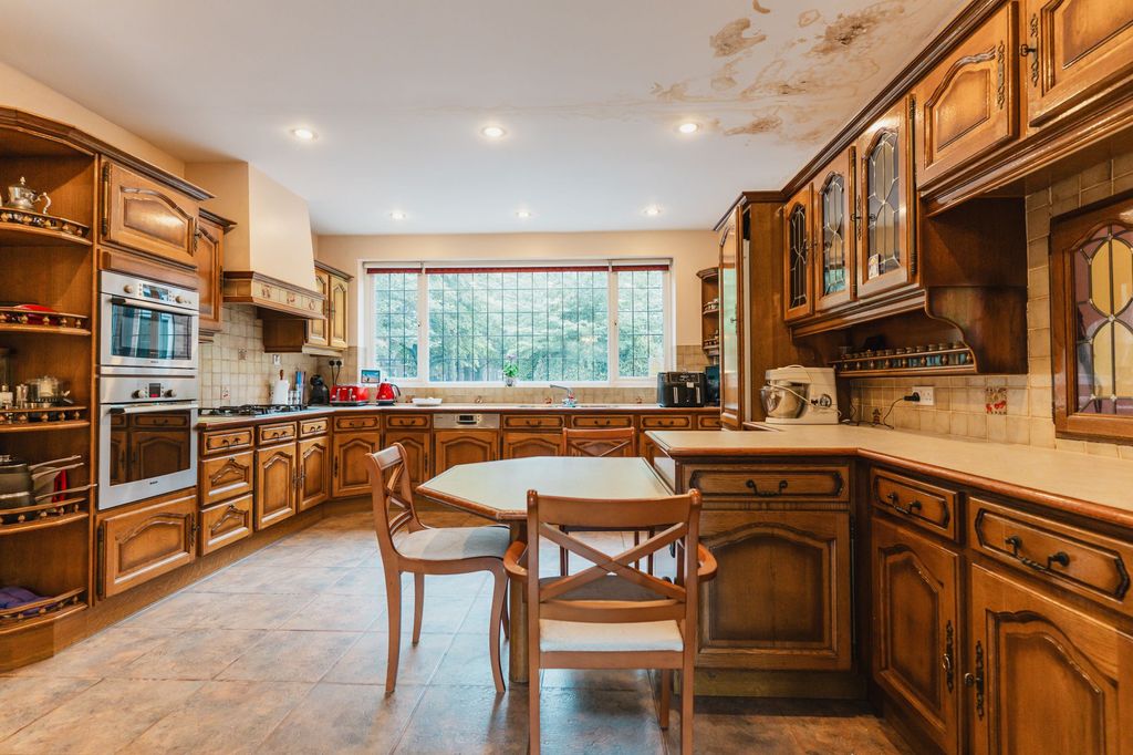 Additional image 12 of 5 bed detached house for saleSouthmeads Road, Oadby LE2