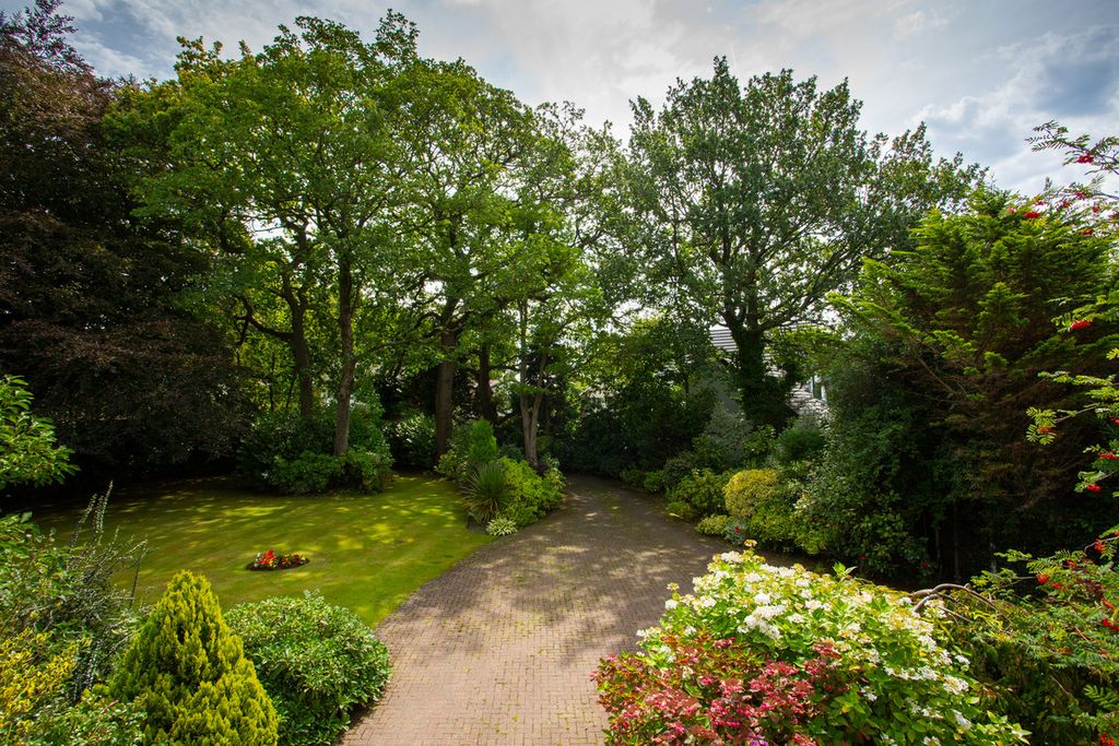 Additional image 30 of 4 bed semi-detached house for saleAbbotsway, Penwortham PR1