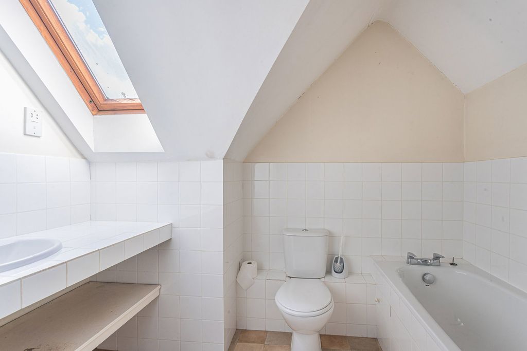 Additional image 11 of 3 bed maisonette for saleHampton Street, Tetbury GL8