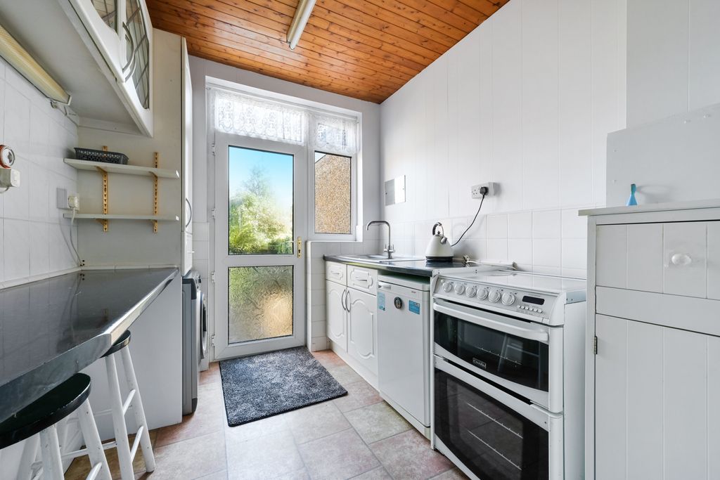 Additional image 18 of 3 bed semi-detached house for saleAshridge Way, Morden SM4