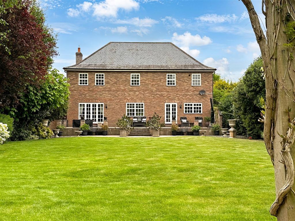 Additional image 31 of 4 bed detached house for saleOld Orchard, Farndon Road, Newark NG24