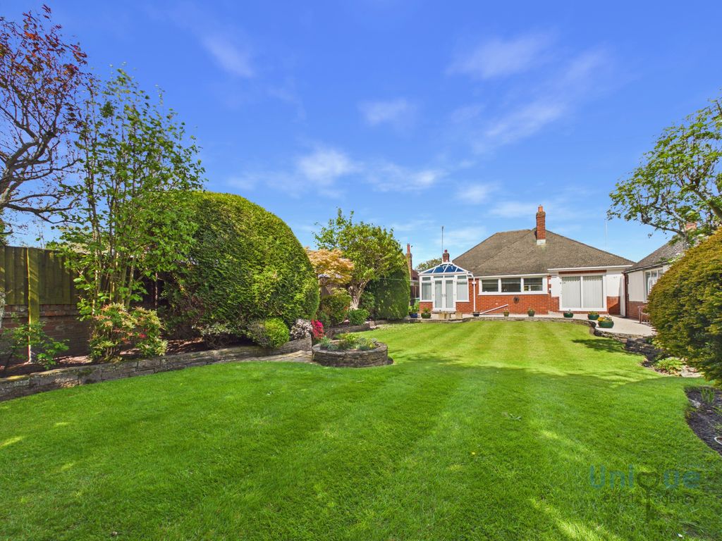 Additional image 27 of 3 bed bungalow for saleSt. Thomas Road, Lytham St. Annes FY8