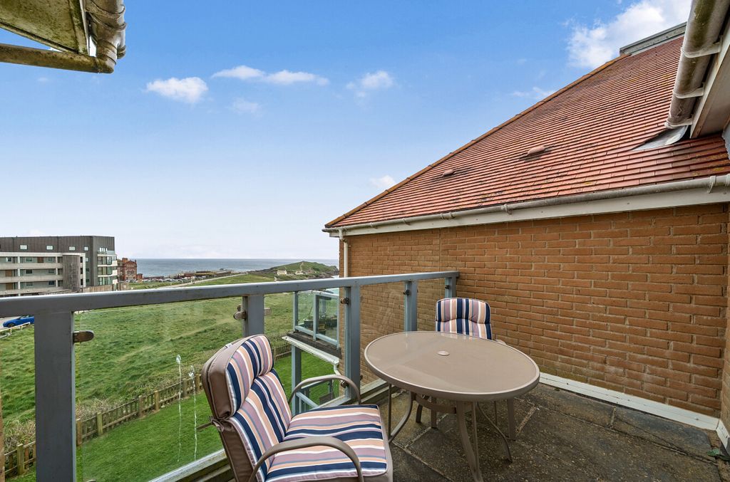 Additional image 13 of 2 bed flat for saleHeadland Road, Newquay, Cornwall TR7