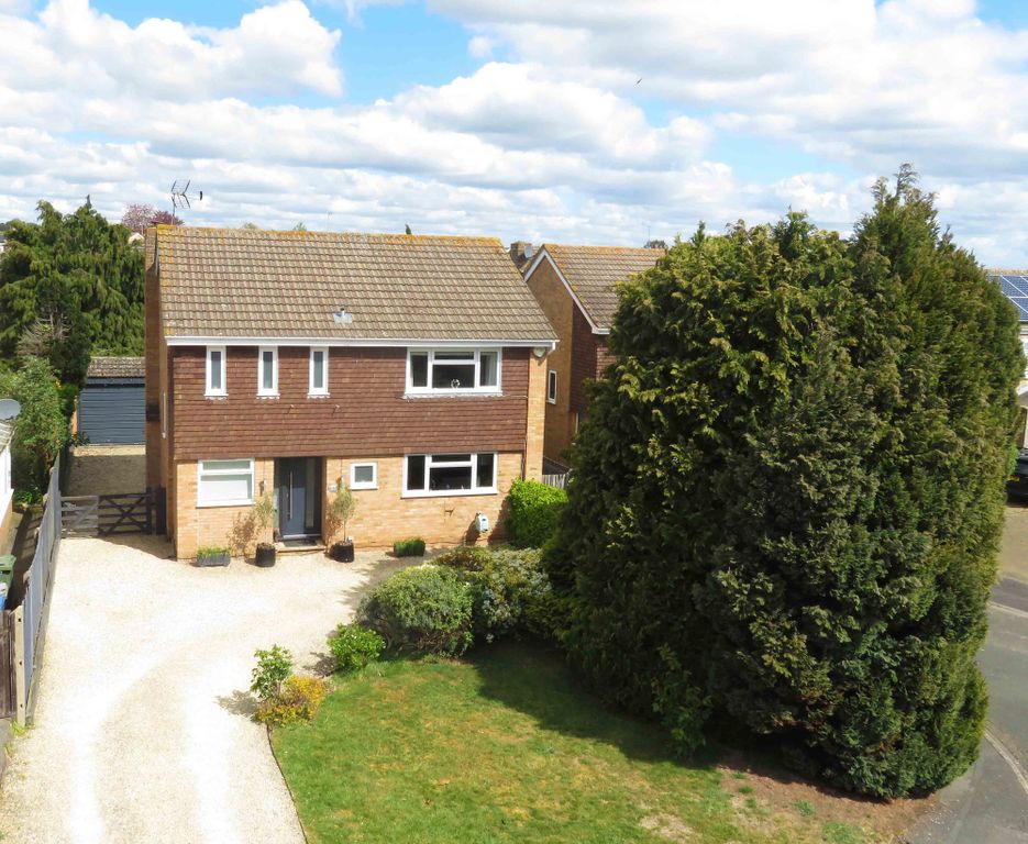 4 bed detached house for saleHemsdale, Maidenhead SL6