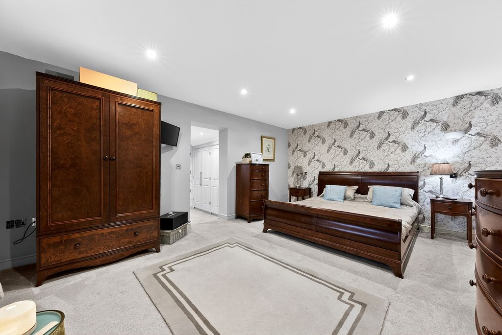 Additional image 18 of 5 bed detached house for salePhillipott Close, Newark NG24