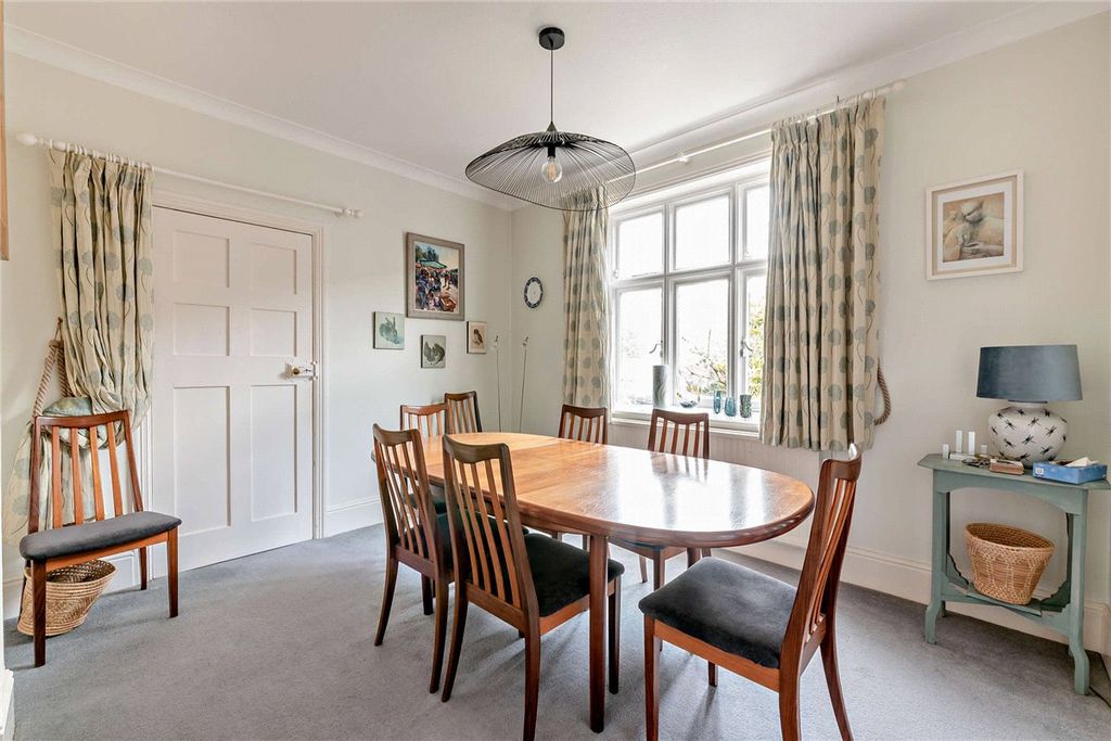 Additional image 4 of 5 bed detached house for saleAndover Road, Newbury, Berkshire RG14