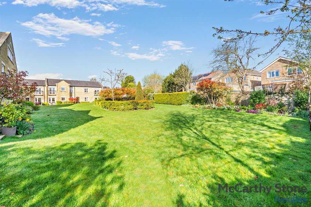 Additional image 17 of 2 bed flat for saleHollis Court, Castle Howard Road, Malton YO17