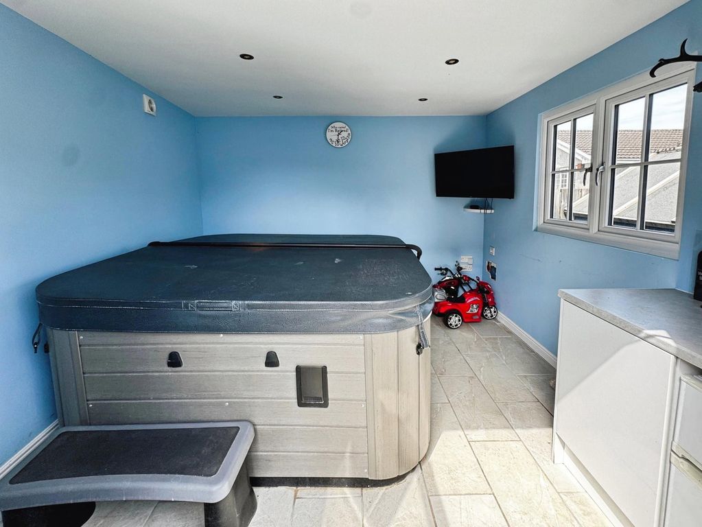 Additional image 24 of 4 bed detached house for saleRidgewood Gardens, Cimla, Neath SA11