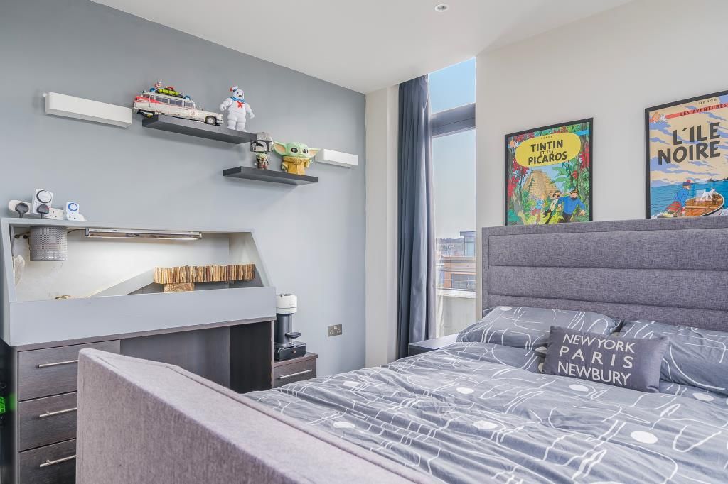 Additional image 9 of 2 bed flat for saleNewbury, Berkshire RG14