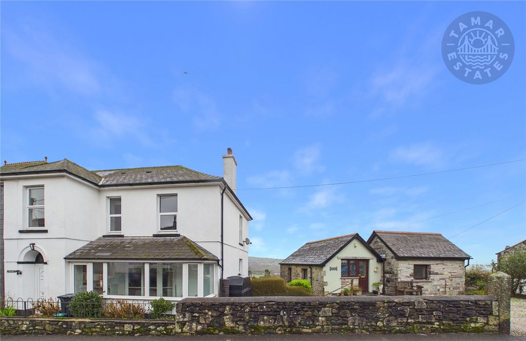 6 bed detached house for saleFore Street, St. Cleer, Liskeard PL14