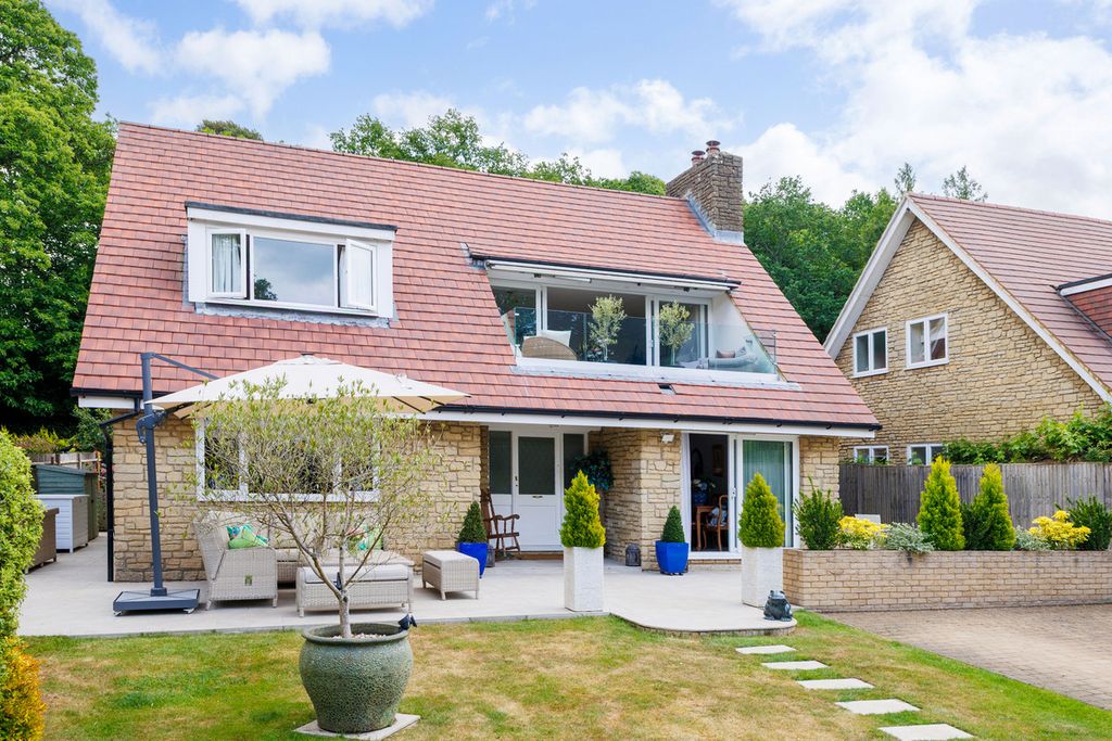Additional image 16 of 4 bed detached house for saleThe Fairway, Midhurst GU29