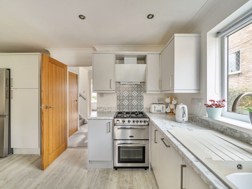 Additional image 11 of 3 bed detached house for saleCavewell Gardens, Ossett, West Yorkshire WF5