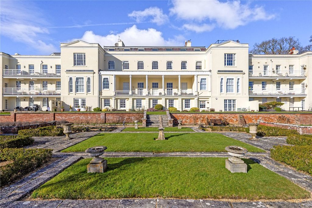 Additional image 22 of 3 bed flat for saleSwan Green, Emery Down, Lyndhurst, Hampshire SO43