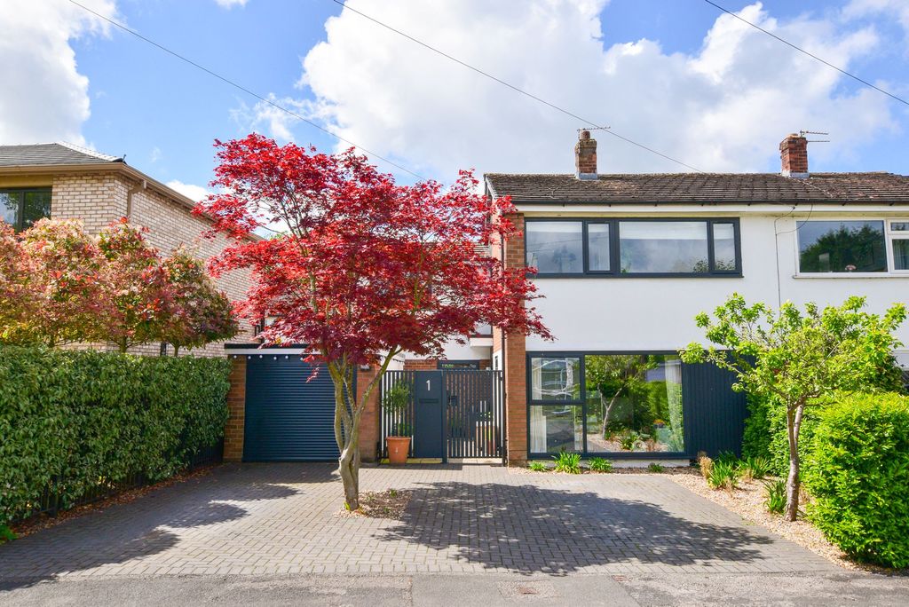 4 bed semi-detached house for saleElm Tree Avenue, Lymm WA13