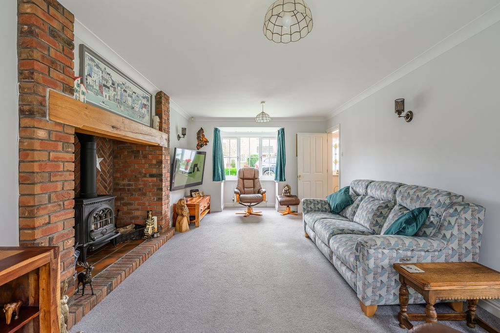 4 bed detached house for saleMarley Mount Crescent, Market Drayton TF9 photo 4