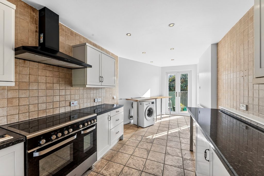 Additional image 2 of 5 bed semi-detached house for saleThurleston Avenue, Morden SM4